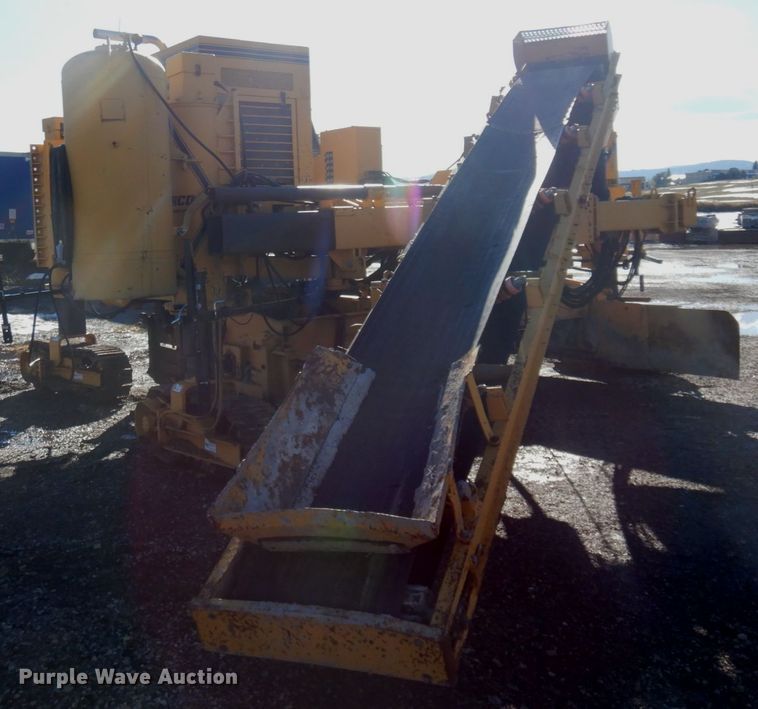image for item JZ9798 1988 Gomaco GT6300  curb machine