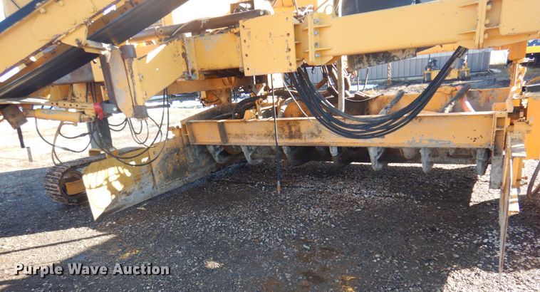 image for item JZ9798 1988 Gomaco GT6300  curb machine