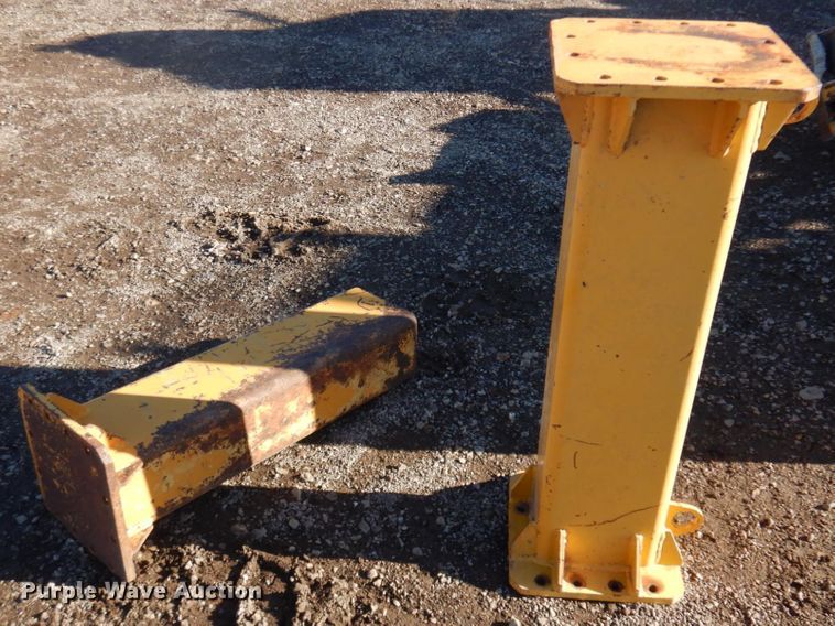 image for item JZ9798 1988 Gomaco GT6300  curb machine