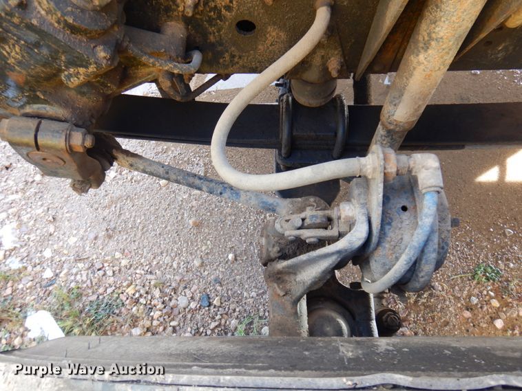 image for item JZ9802 1994 Chevrolet Kodiak  truck cab and chassis