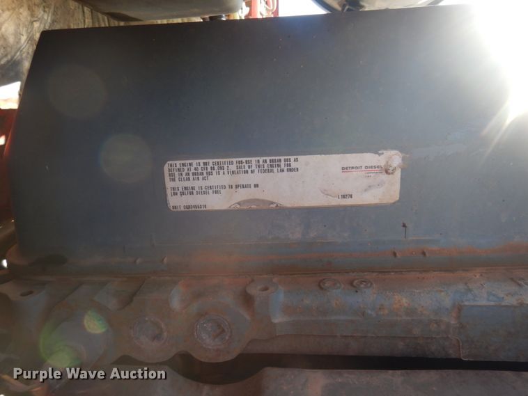 image for item JZ9803 1999 Freightliner FLD120  semi truck