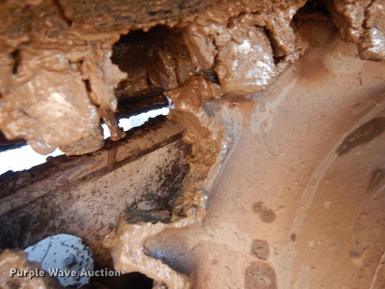 image for item JZ9805 2009 Bobcat T320  tracked skid steer loader