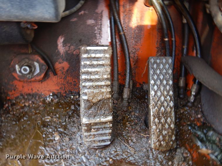 image for item JZ9806 1999 Lull 844C-42  telehandler