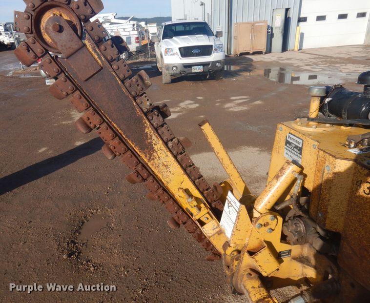 image for item JZ9807 2002 Vermeer LM42  trencher