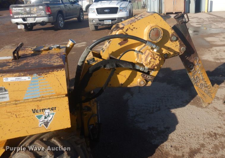 image for item JZ9807 2002 Vermeer LM42  trencher