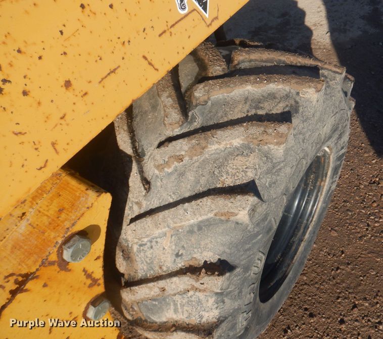 image for item JZ9807 2002 Vermeer LM42  trencher