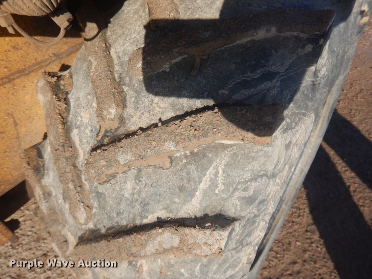 image for item JZ9807 2002 Vermeer LM42  trencher