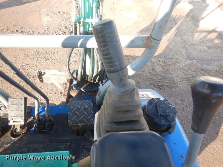 image for item JZ9808 2006 IHI 15NX2  mini excavator