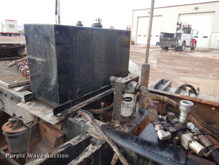 image for item JZ9809 1998 Peterbilt 379  semi truck