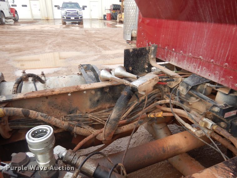 image for item JZ9809 1998 Peterbilt 379  semi truck