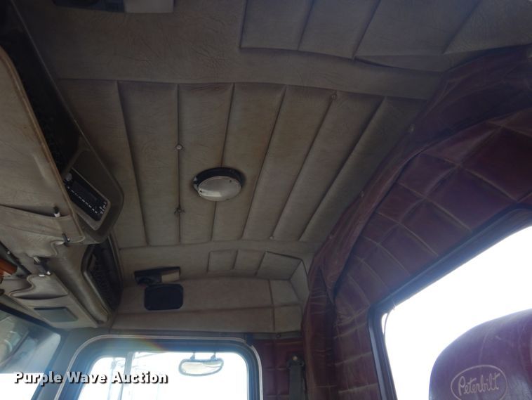 image for item JZ9809 1998 Peterbilt 379  semi truck