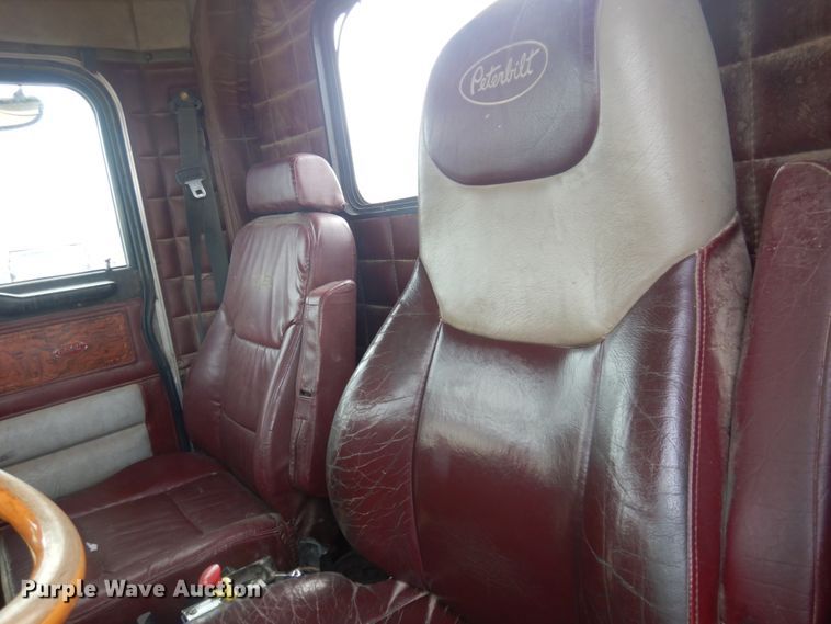 image for item JZ9809 1998 Peterbilt 379  semi truck