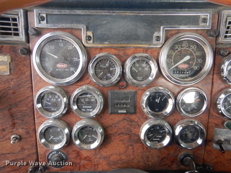 image for item JZ9809 1998 Peterbilt 379  semi truck