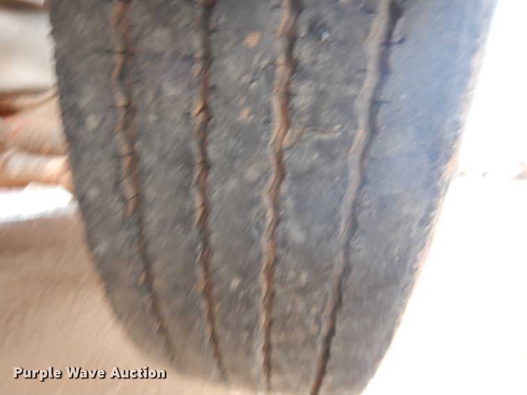 image for item JZ9809 1998 Peterbilt 379  semi truck