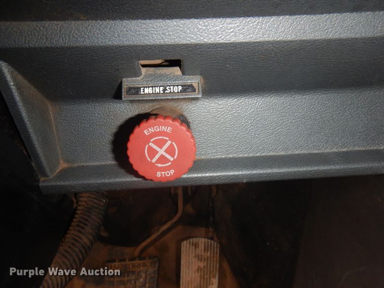 image for item JZ9810 1990 Mack CH613  semi truck