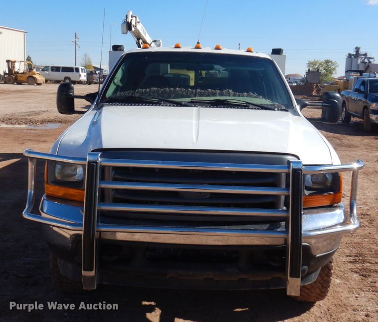 image for item JZ9811 2001 Ford F450 Super Duty  utility / service truck