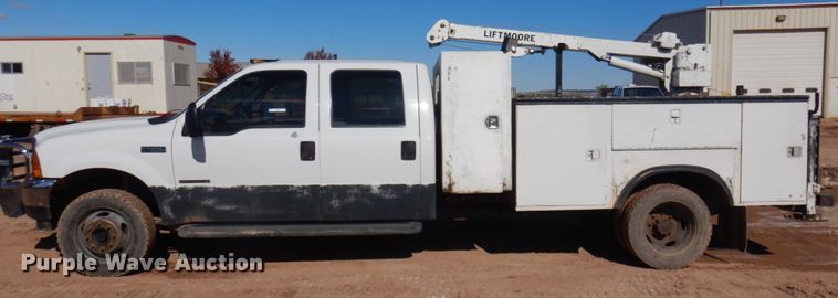 image for item JZ9811 2001 Ford F450 Super Duty  utility / service truck