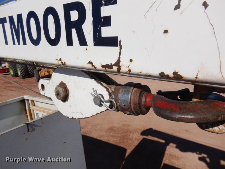 image for item JZ9811 2001 Ford F450 Super Duty  utility / service truck