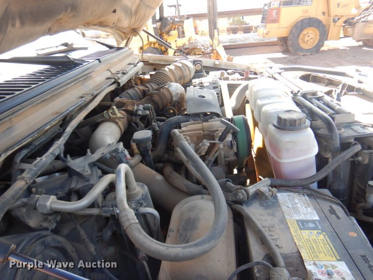 image for item JZ9811 2001 Ford F450 Super Duty  utility / service truck