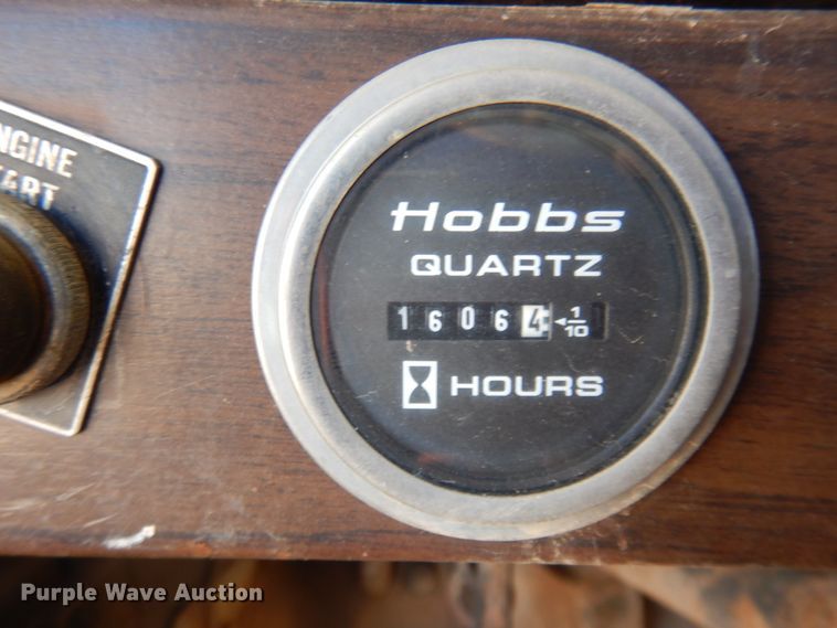 image for item JZ9812 1976 Western Star  water truck