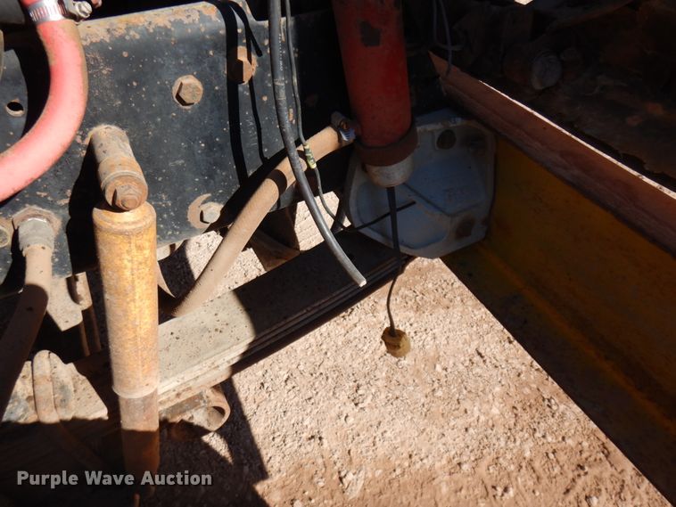 image for item JZ9812 1976 Western Star  water truck