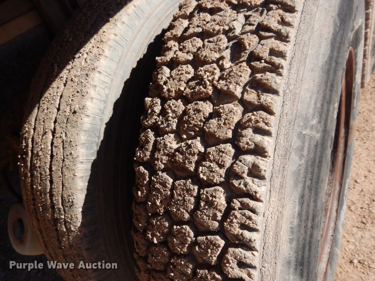 image for item JZ9812 1976 Western Star  water truck