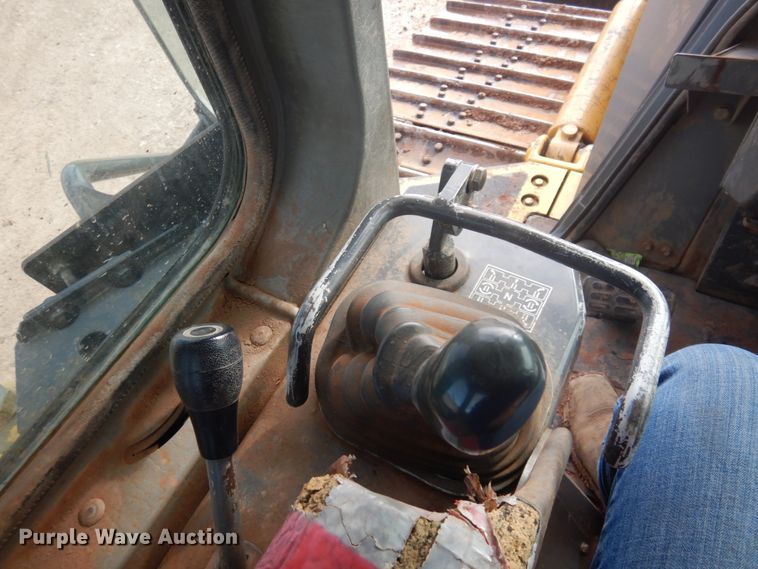 image for item JZ9814 2000 Komatsu D61PX-12  dozer