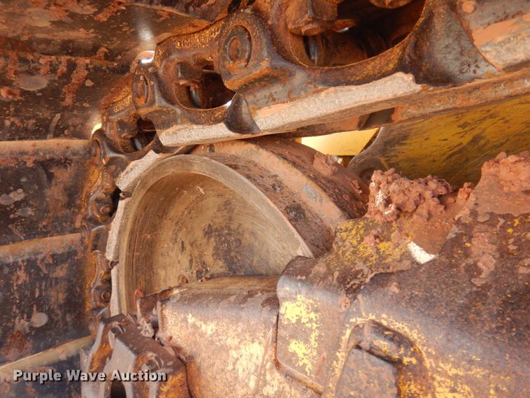 image for item JZ9814 2000 Komatsu D61PX-12  dozer