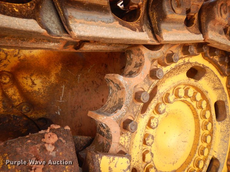 image for item JZ9814 2000 Komatsu D61PX-12  dozer