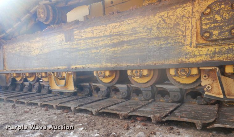 image for item JZ9814 2000 Komatsu D61PX-12  dozer