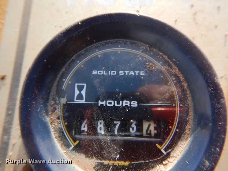 image for item JZ9815 1991 Caterpillar CS-433B  single drum vibratory roller