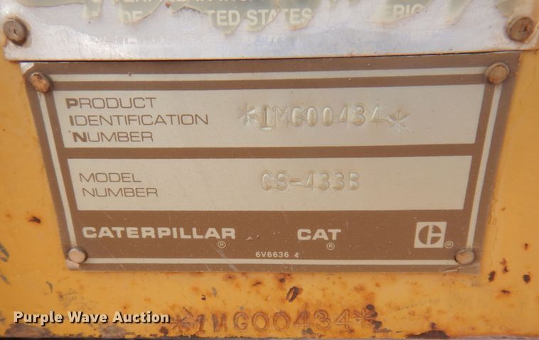 image for item JZ9815 1991 Caterpillar CS-433B  single drum vibratory roller