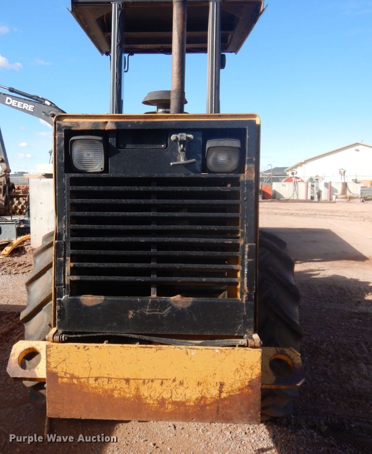 image for item JZ9816 2001 Caterpillar CP-433C  single drum vibratory roller