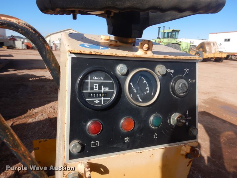 image for item JZ9817 (2) single drum vibratory rollers