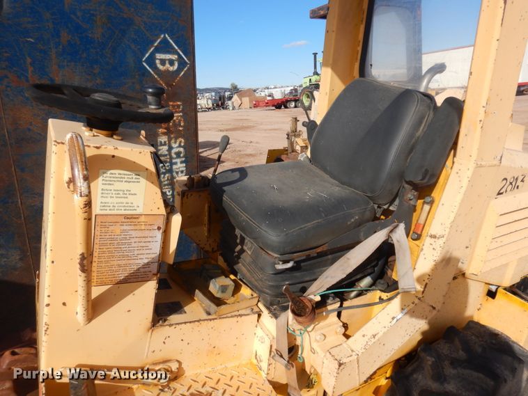 image for item JZ9817 (2) single drum vibratory rollers