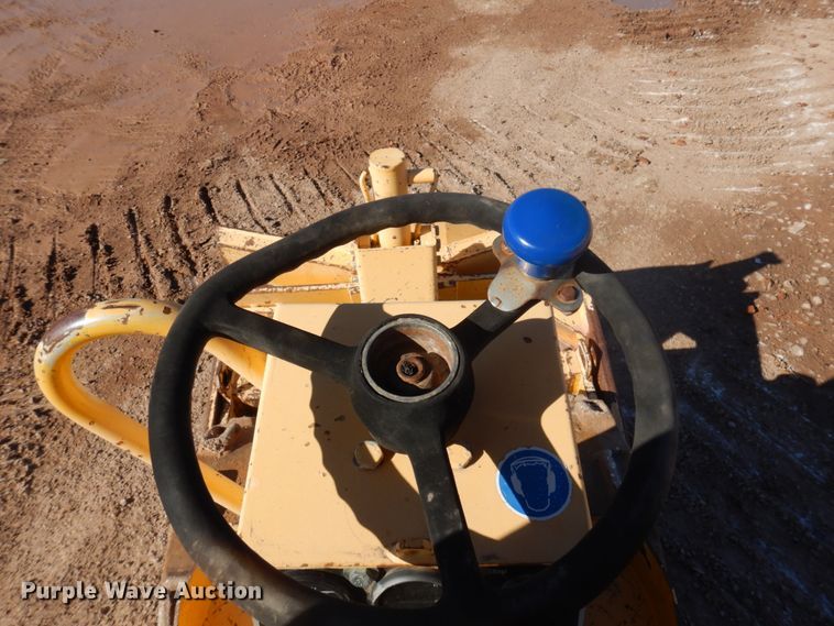 image for item JZ9819 2006 Rammax P35K2B  single drum vibratory roller