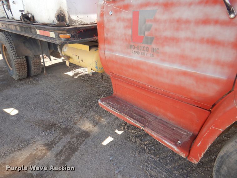 image for item JZ9820 Chevrolet C60  utility / service truck