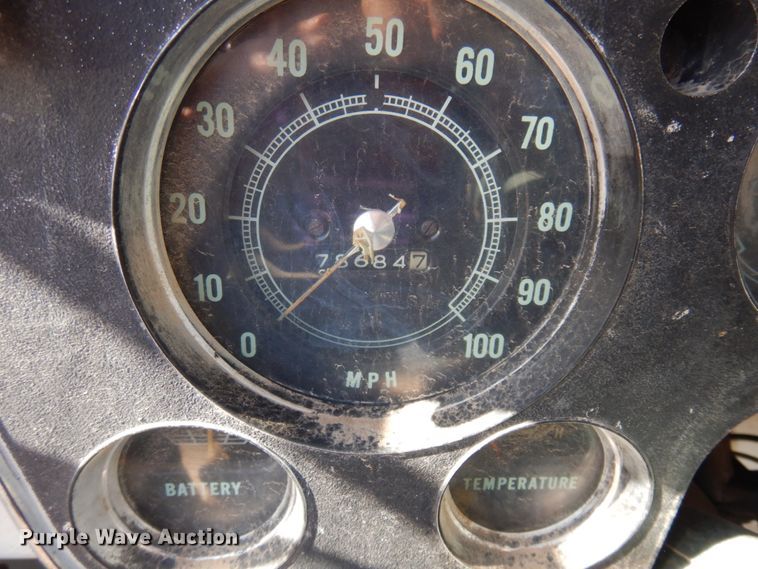 image for item JZ9820 Chevrolet C60  utility / service truck