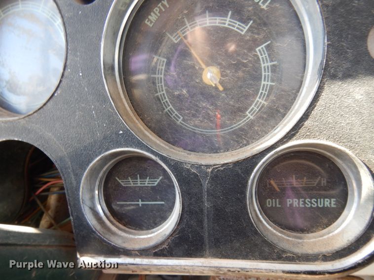 image for item JZ9820 Chevrolet C60  utility / service truck