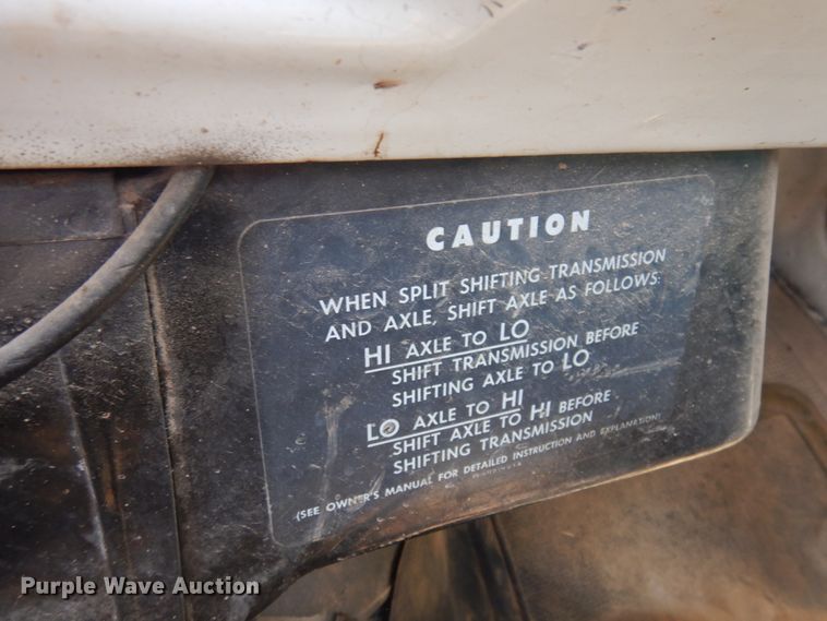 image for item JZ9820 Chevrolet C60  utility / service truck