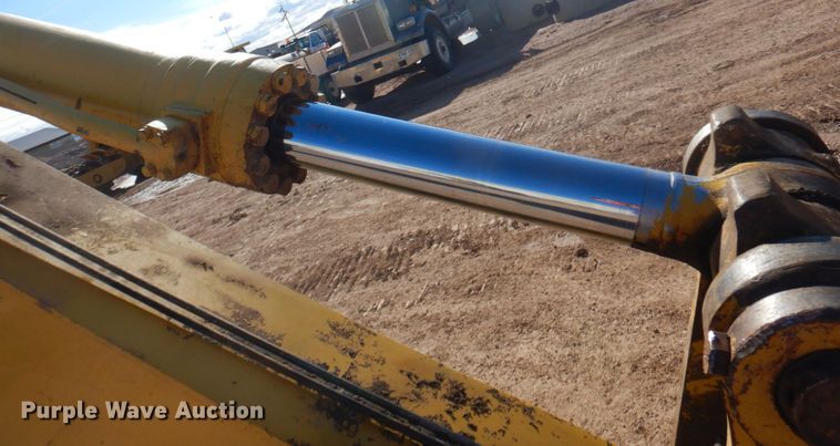 image for item JZ9821 2012 Komatsu PC360LC-10  excavator