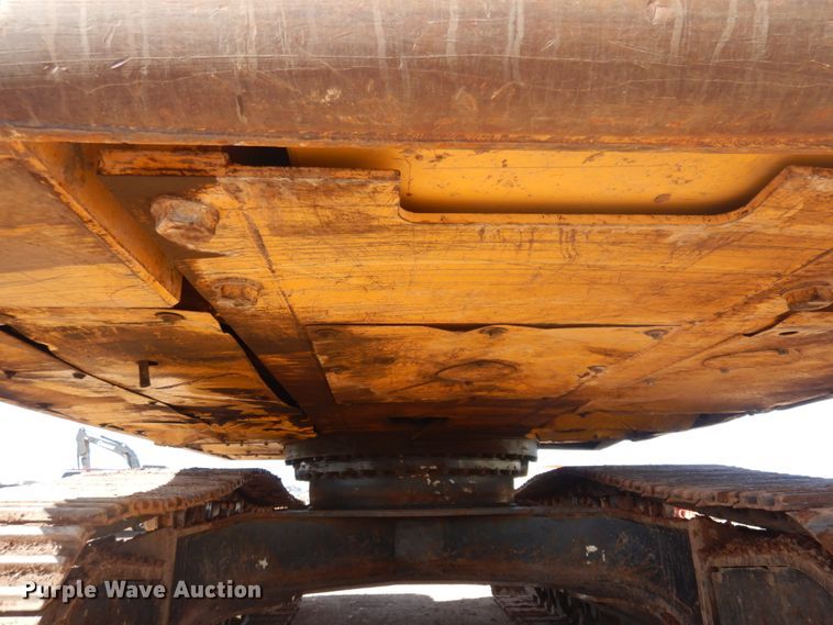 image for item JZ9821 2012 Komatsu PC360LC-10  excavator