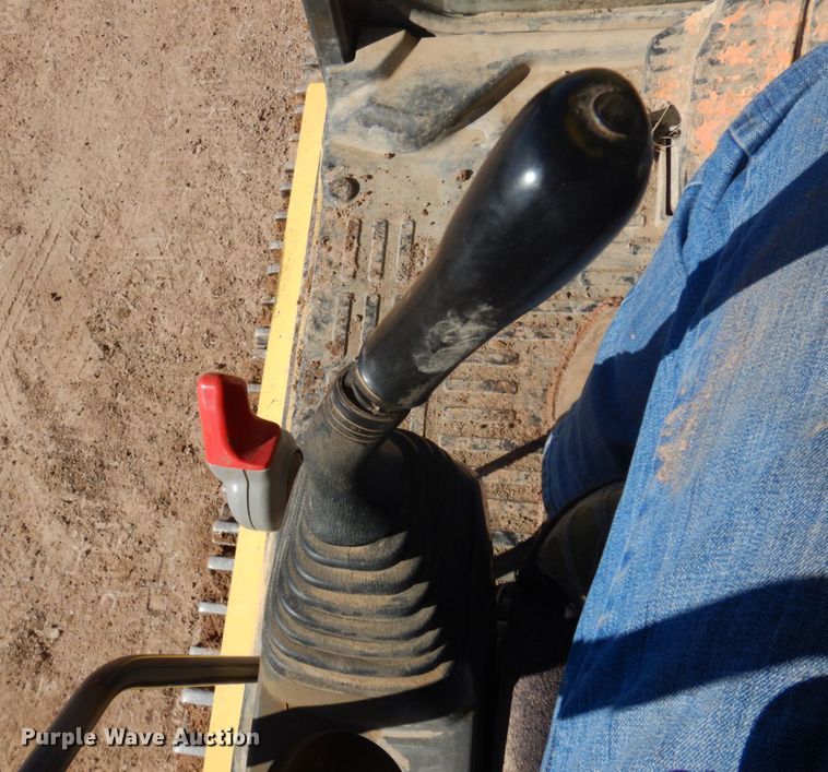 image for item JZ9821 2012 Komatsu PC360LC-10  excavator