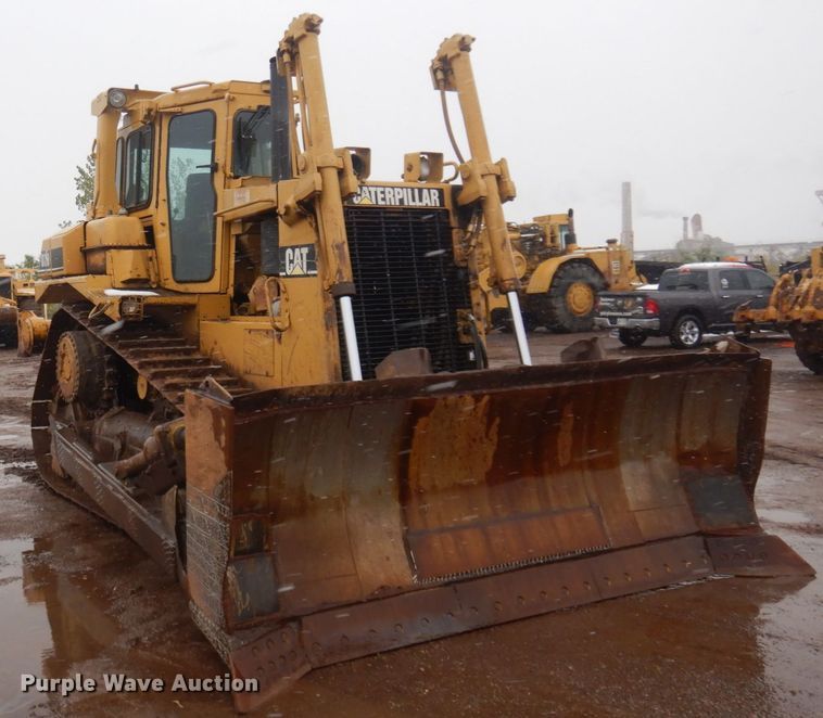 image for item JZ9824 1987 Caterpillar D7H  dozer