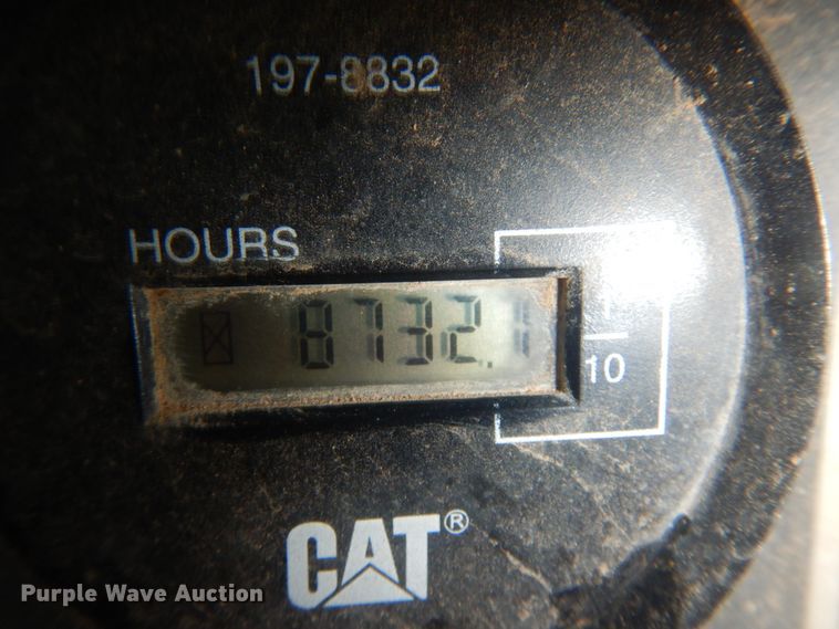 image for item JZ9824 1987 Caterpillar D7H  dozer