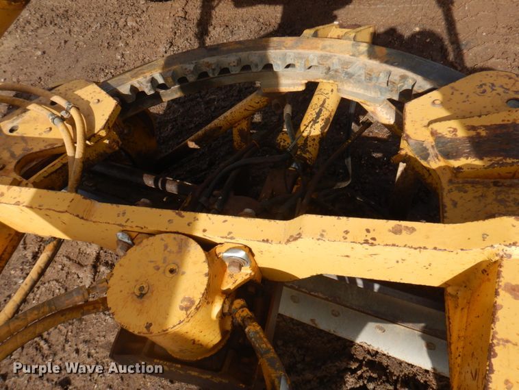 image for item JZ9827 1987 Caterpillar 140G  motor grader