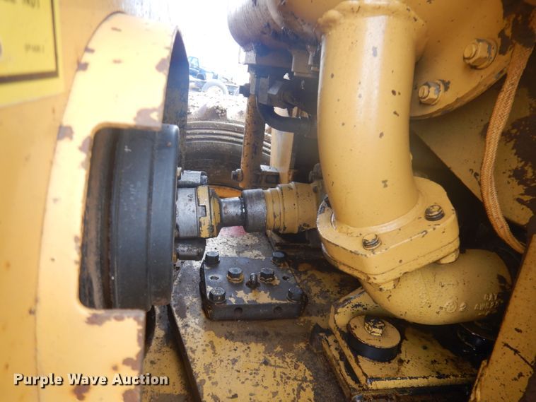 image for item JZ9827 1987 Caterpillar 140G  motor grader