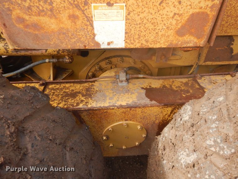 image for item JZ9827 1987 Caterpillar 140G  motor grader