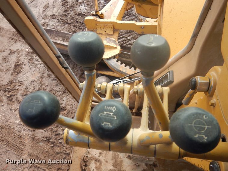 image for item JZ9827 1987 Caterpillar 140G  motor grader