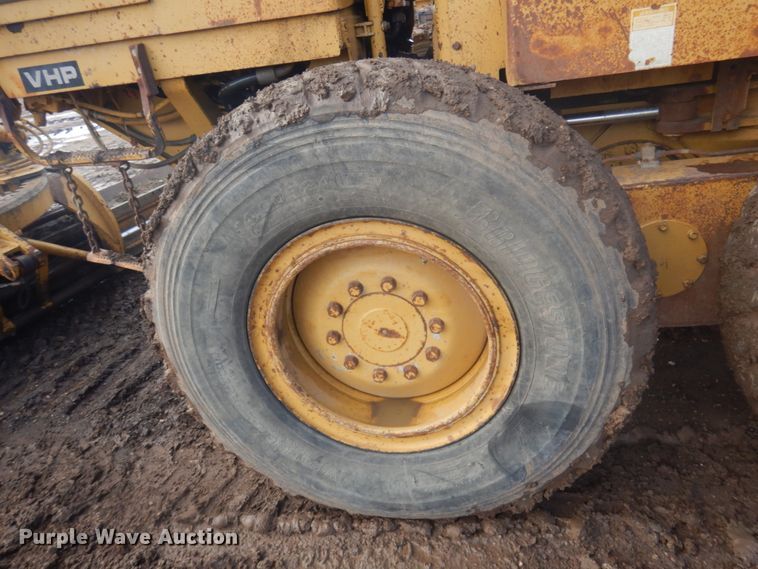 image for item JZ9827 1987 Caterpillar 140G  motor grader